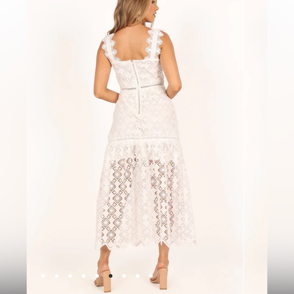 PETAL & PUP Harper Midi Lace Dress - Picture 2 of 7